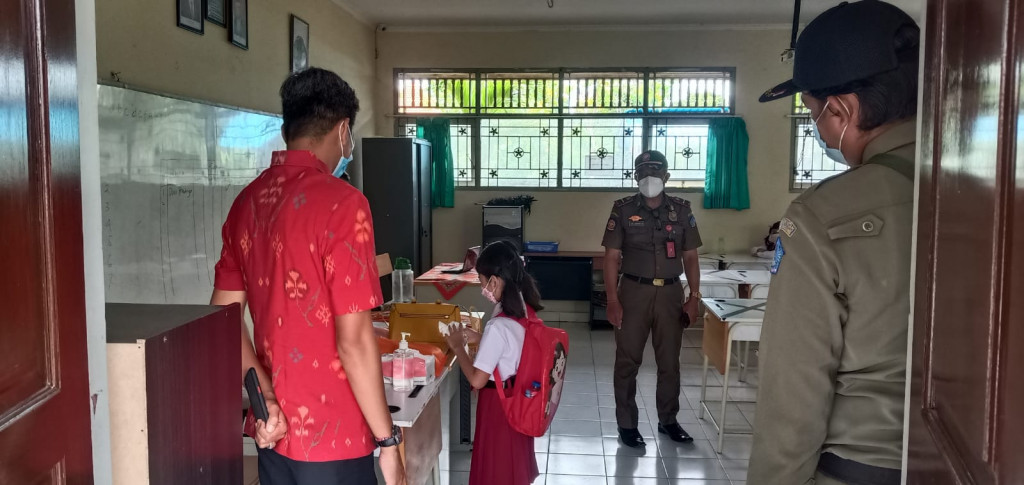 Selasa, 5 Oktober 2021 - Giat Penegakan Prokes untuk Pengendalian Penyebaran Covid-19